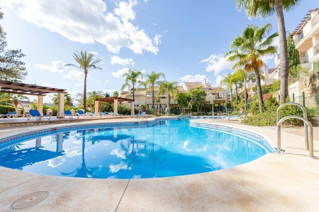 Beautiful Newly Renovated El Palmeral Rdr306 Apartment