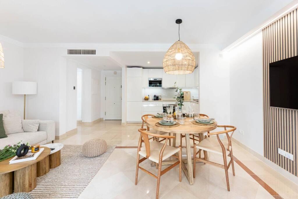 Beautiful Newly Renovated El Palmeral Rdr306 Apartment Marbella