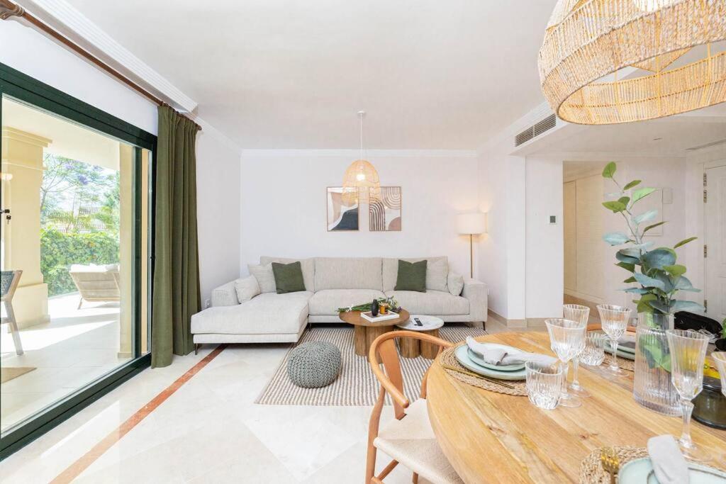 Apartment Beautiful Newly Renovated El Palmeral Rdr306 *