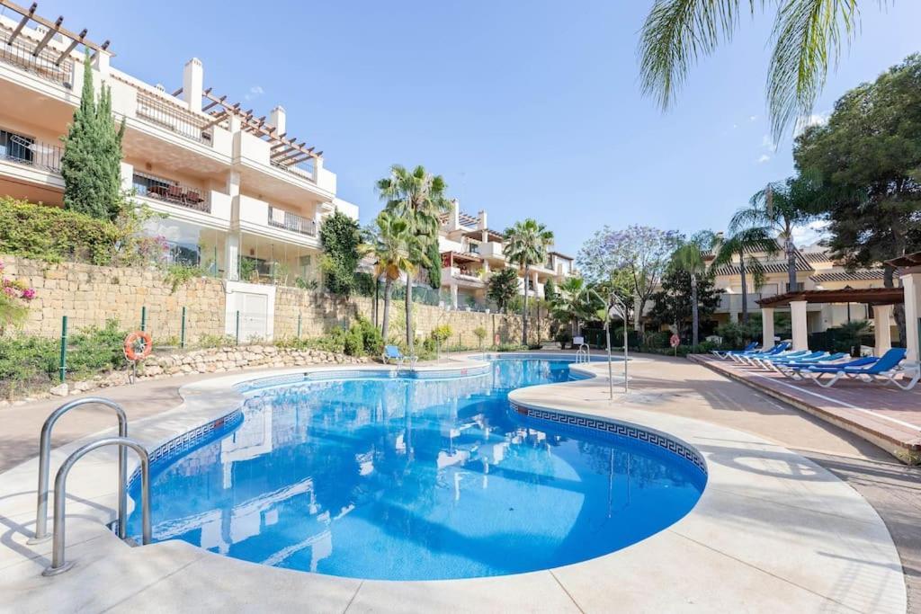 Beautiful Newly Renovated El Palmeral Rdr306 Apartment