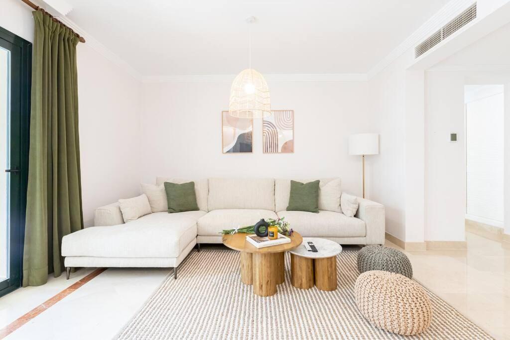 Apartment Beautiful Newly Renovated El Palmeral Rdr306 *